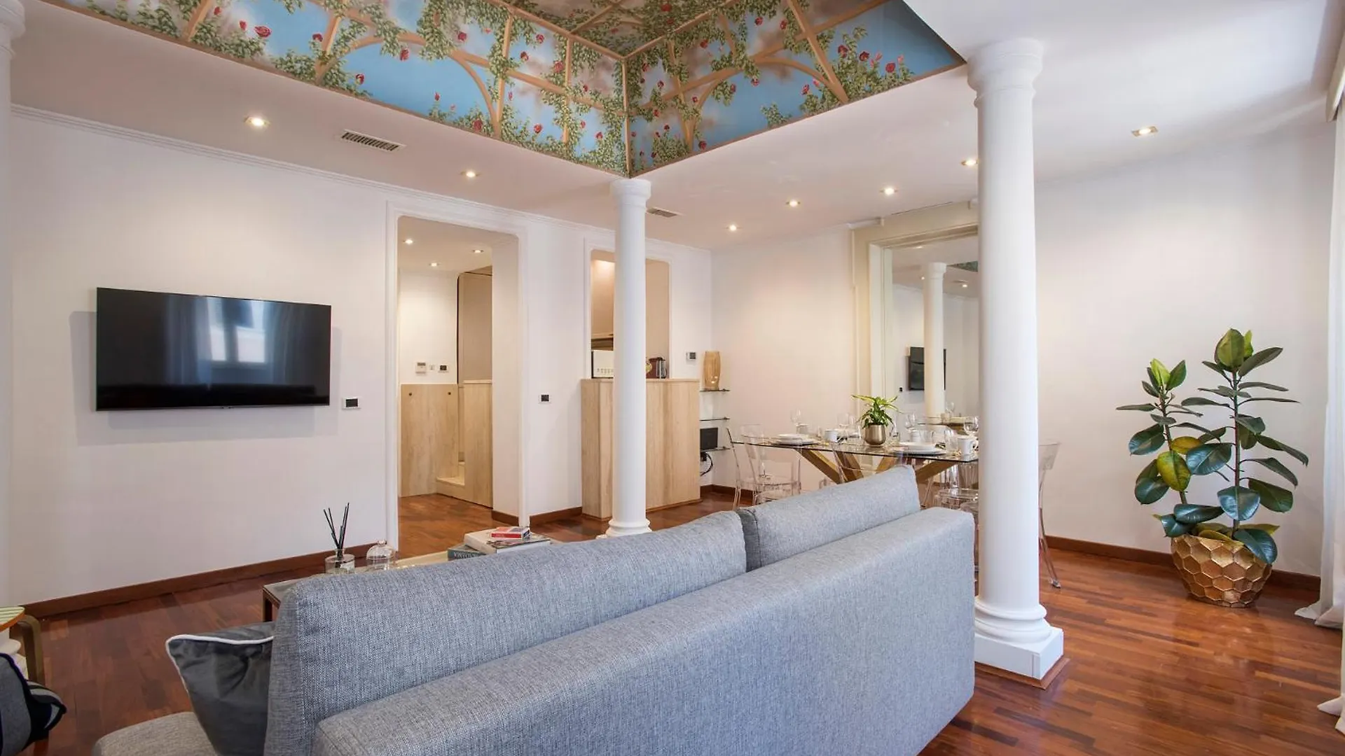 Boschetto Charming Apartment Rome 0*,  Italy